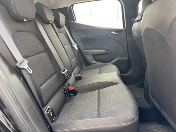 Used Renault Clio 2023 for sale - 75355249: Photo 31