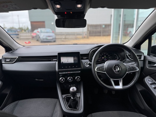 Used Renault Clio 2023 for sale - 75355249: Photo 32