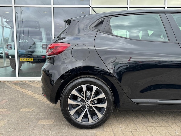 Used Renault Clio 2023 for sale - 75355249: Photo 7