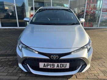 Used Toyota Corolla 2019 for sale - 76914950: Photo
