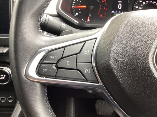 Used Renault Captur 2021 for sale - 75509538: Photo 23