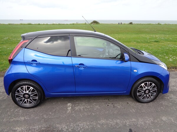Used Toyota Aygo X 2020 for sale - 74392539: Photo 3