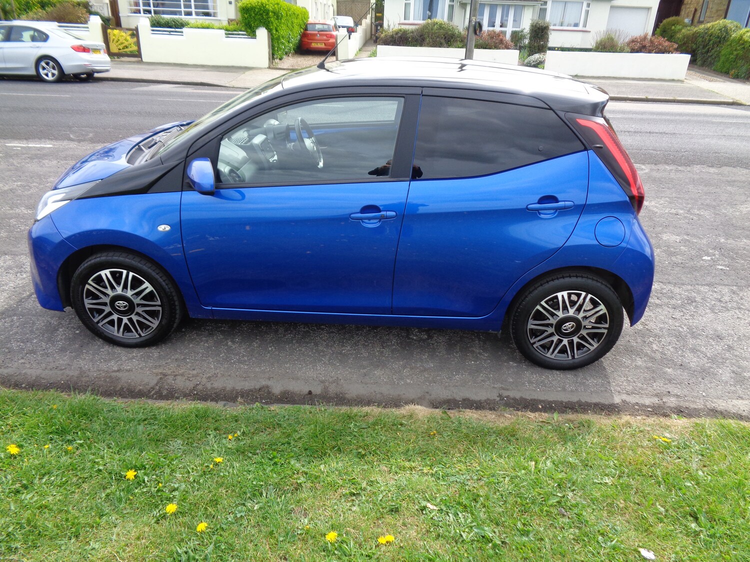 Vehicle 9