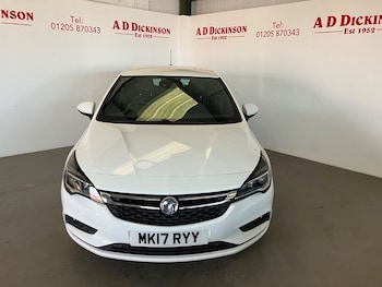 Used Vauxhall Astra 2017 for sale - 77342379: Photo