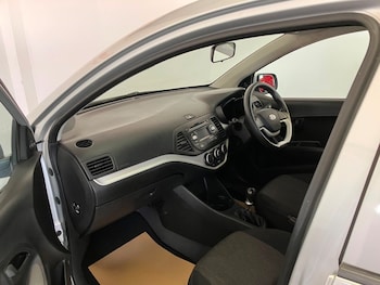 Used Kia Picanto 2011 for sale - 76211011: Photo 2