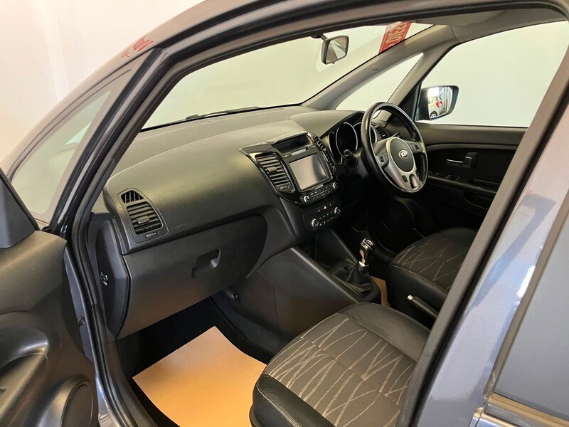 Used Kia Venga 2015 for sale - 76057170: Photo 11