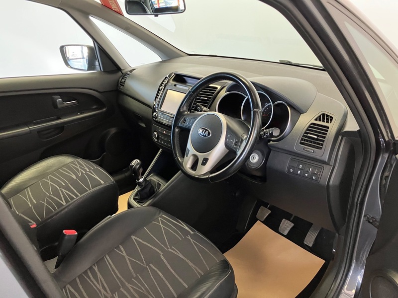 Used Kia Venga 2015 for sale - 76057170: Photo 9
