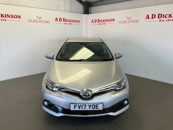 Used Toyota Auris 2017 for sale - 79234112: Photo