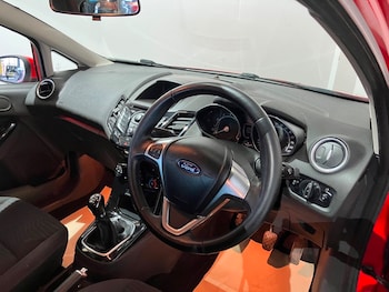 Used Ford Fiesta 2014 for sale - 76863614: Photo