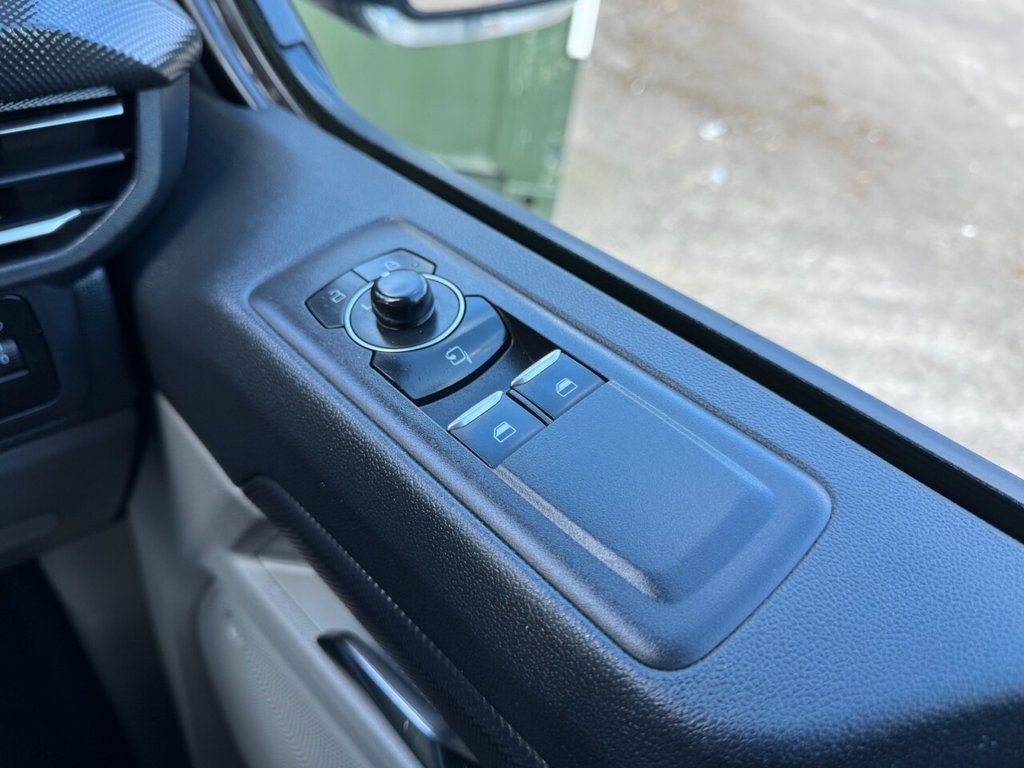 Used Ford Transit Custom 2024 for sale - 76068733: Photo 25