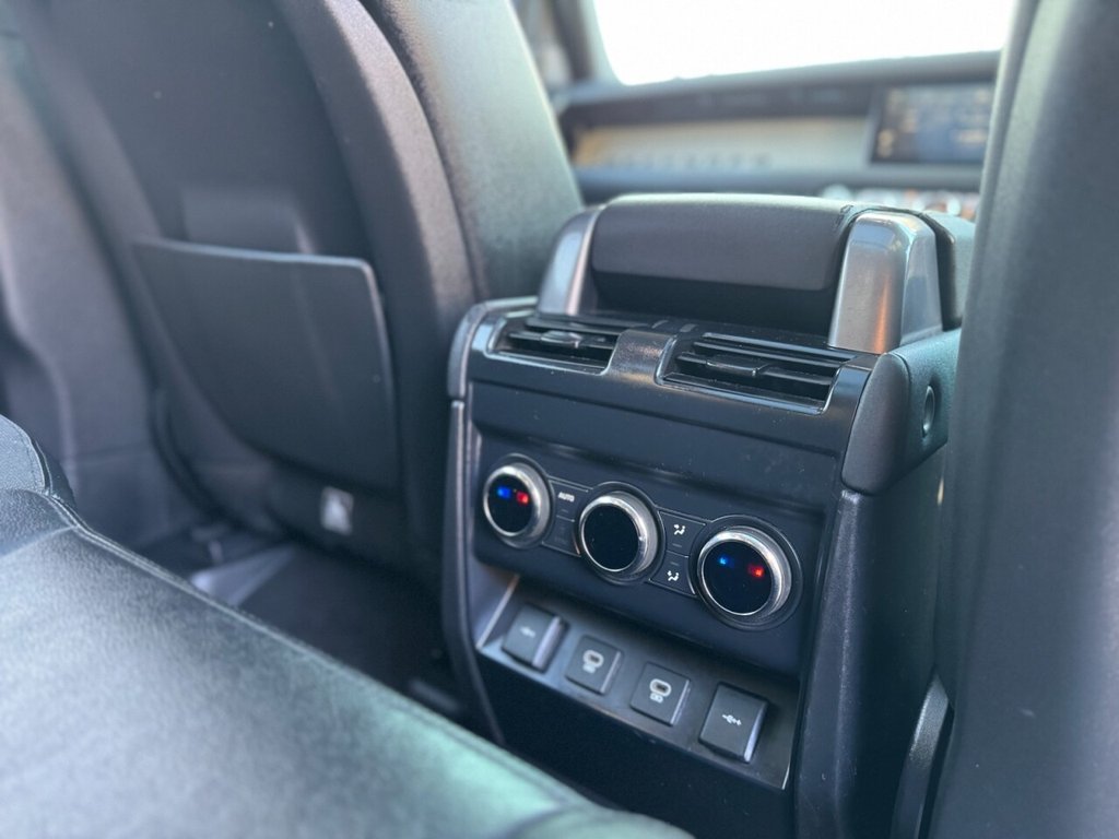 Used Land Rover Defender 2021 for sale - 76647662: Photo 27