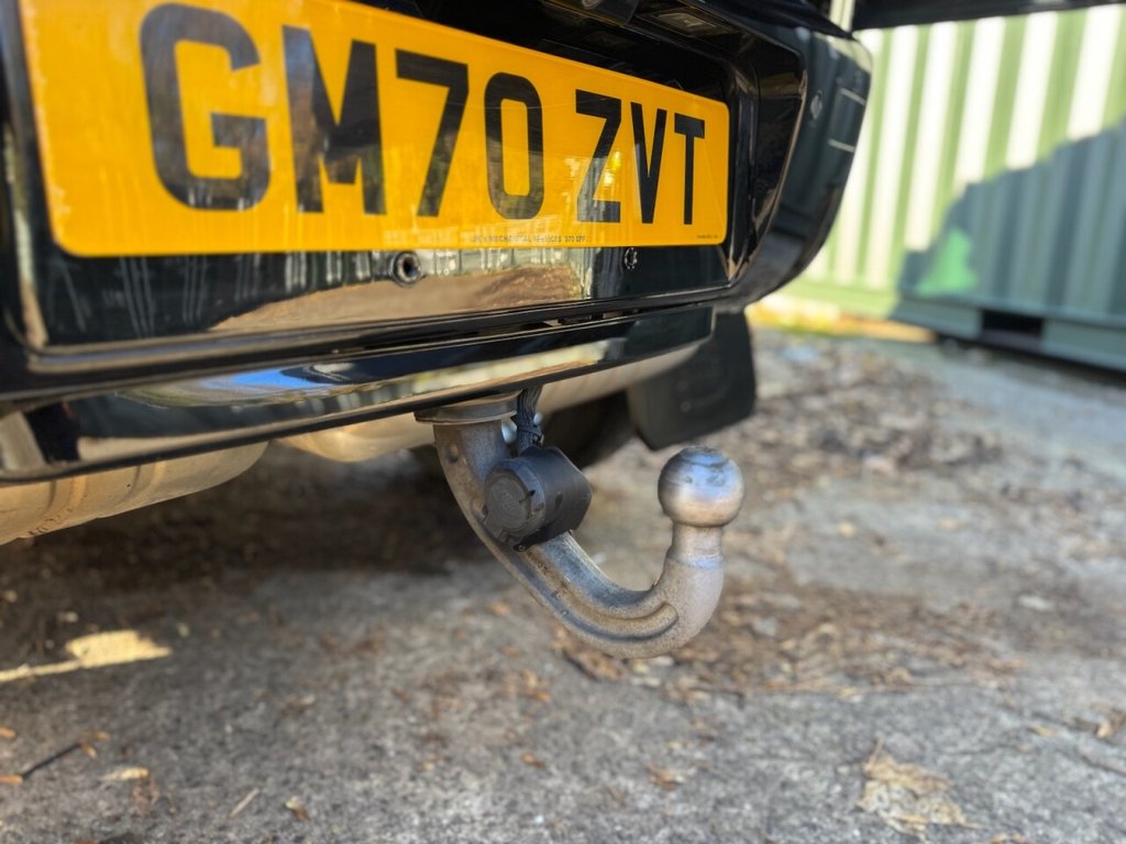 Used Land Rover Defender 2021 for sale - 76647662: Photo 46