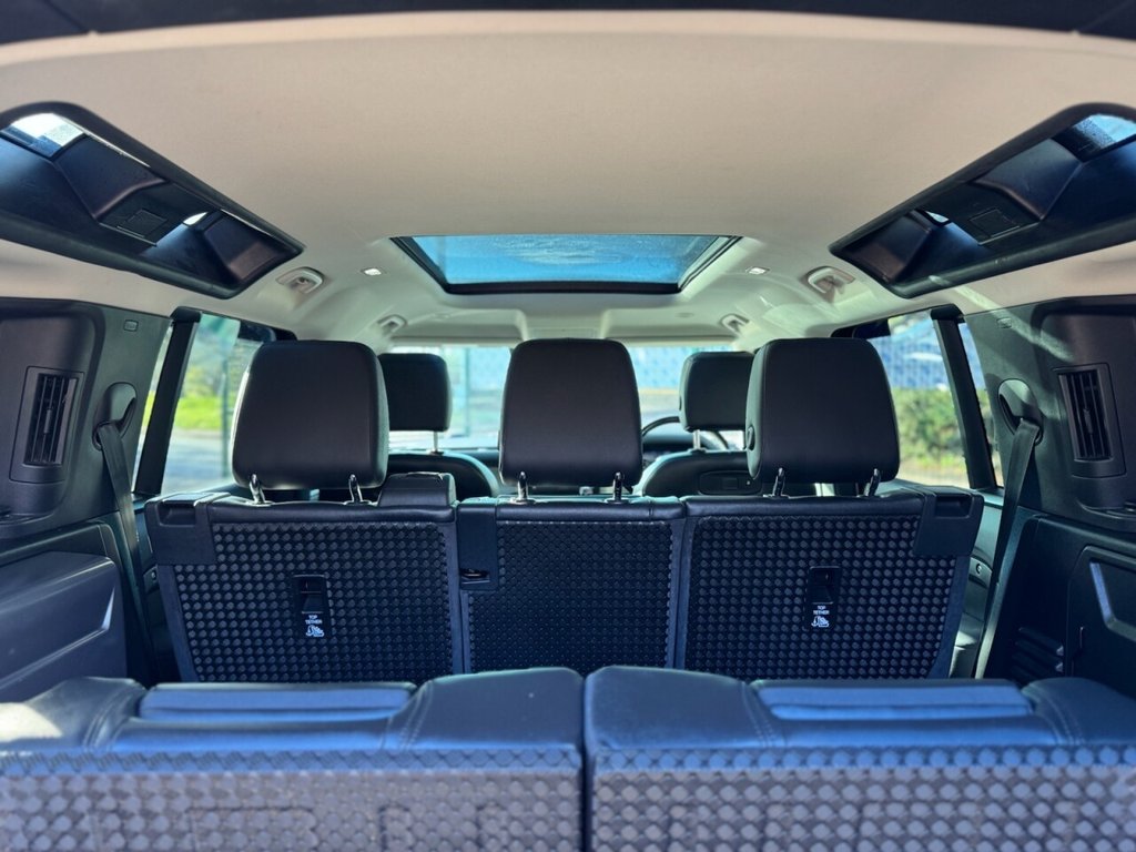 Used Land Rover Defender 2021 for sale - 76647662: Photo 49