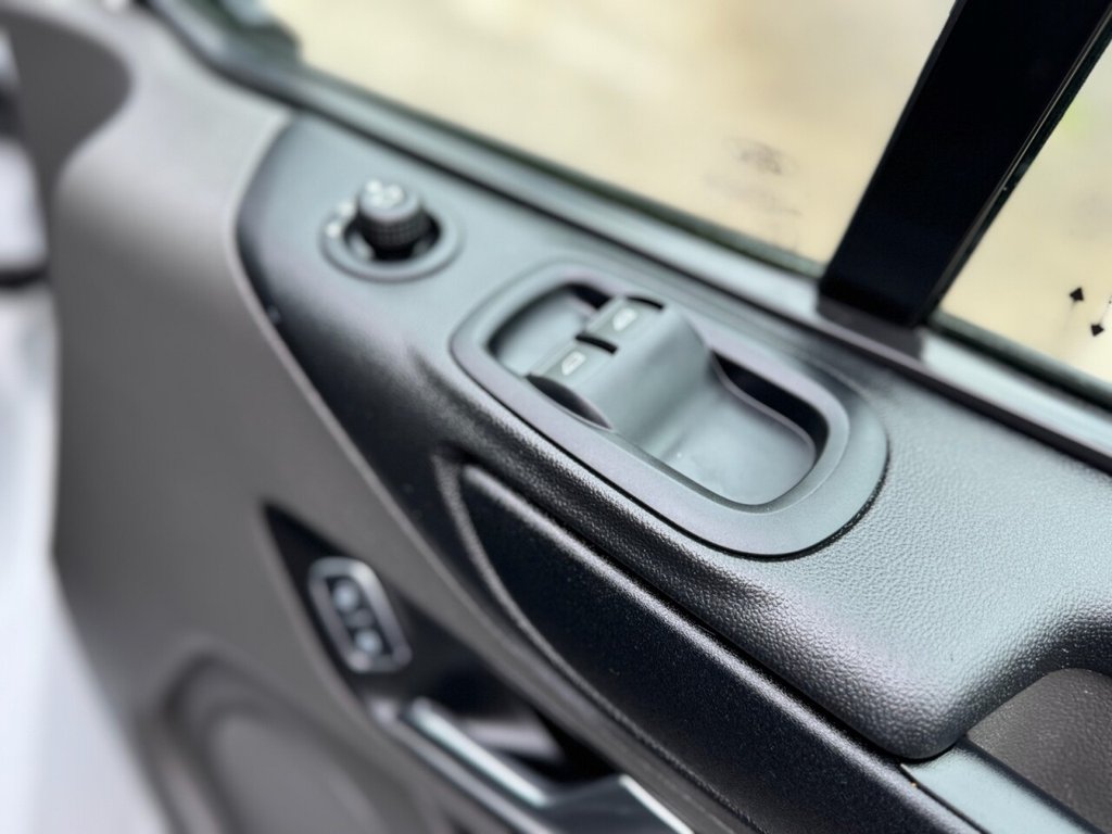 Used Ford Transit Custom 2022 for sale - 75952806: Photo 21