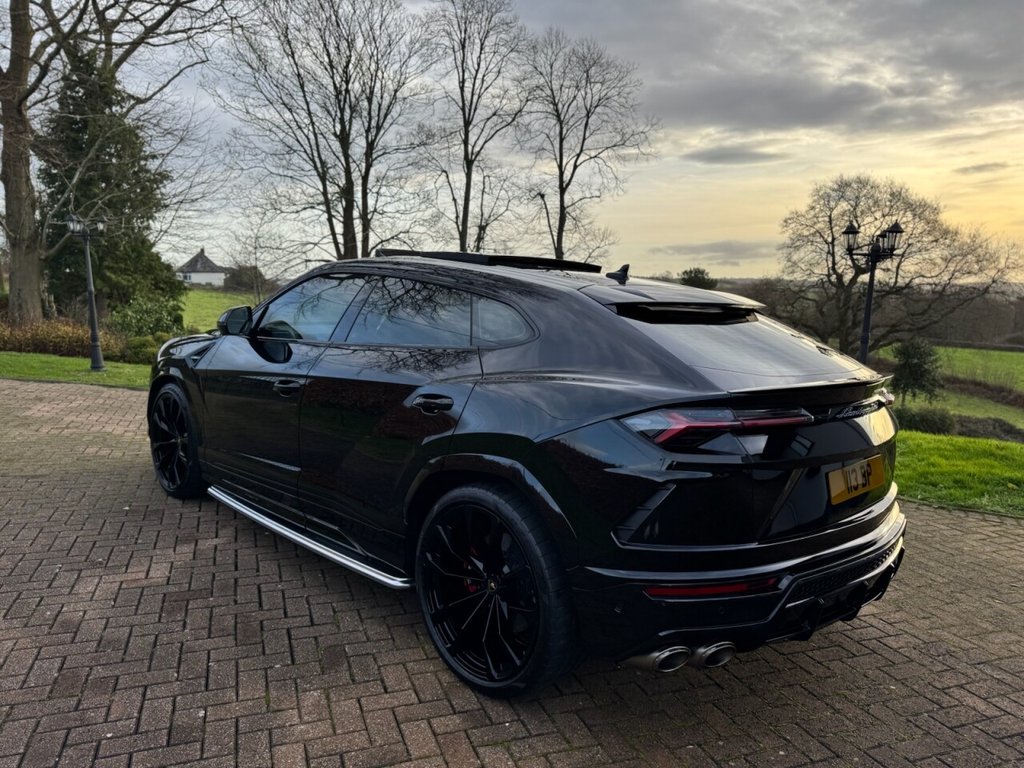 Used Lamborghini Urus 2019 for sale - 76941648: Photo 12