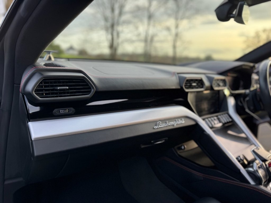 Used Lamborghini Urus 2019 for sale - 76941648: Photo 25