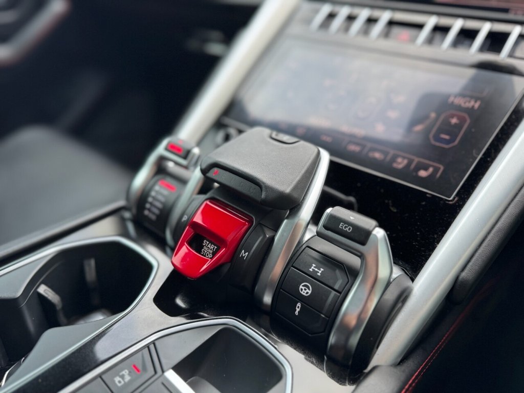 Used Lamborghini Urus 2019 for sale - 76941648: Photo 33