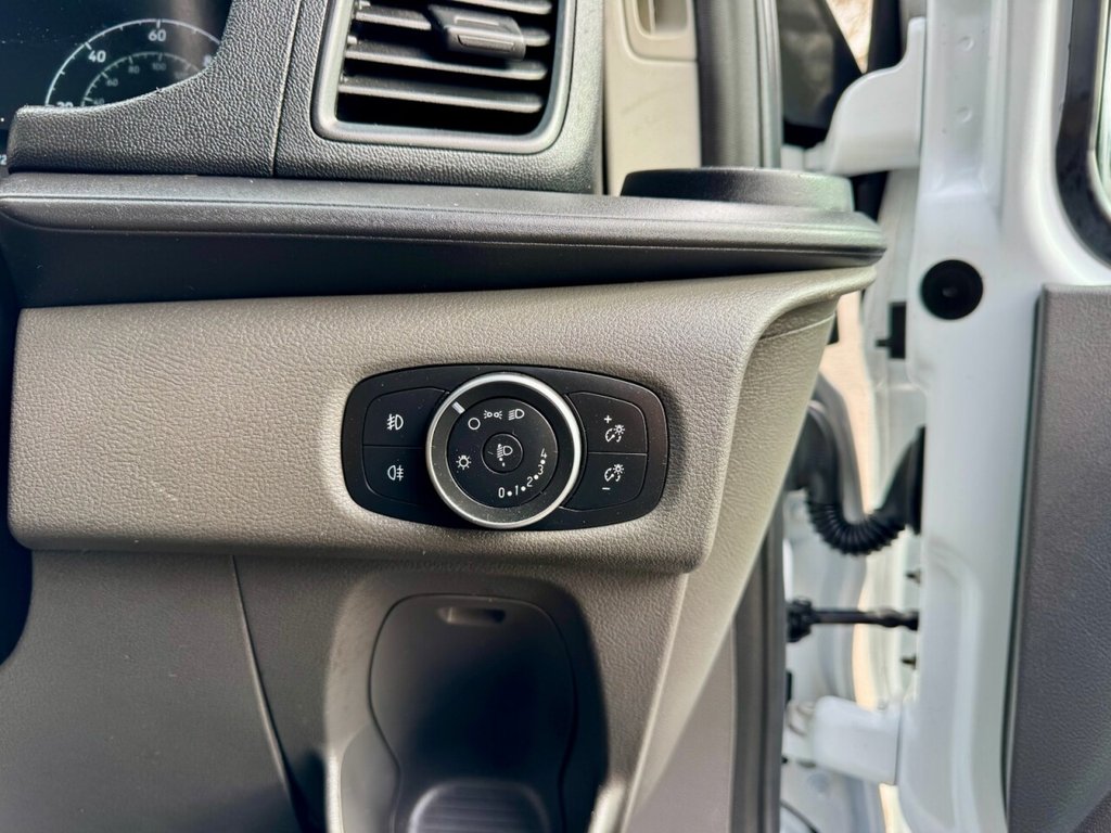 Used Ford Transit Custom 2020 for sale - 78110818: Photo 10