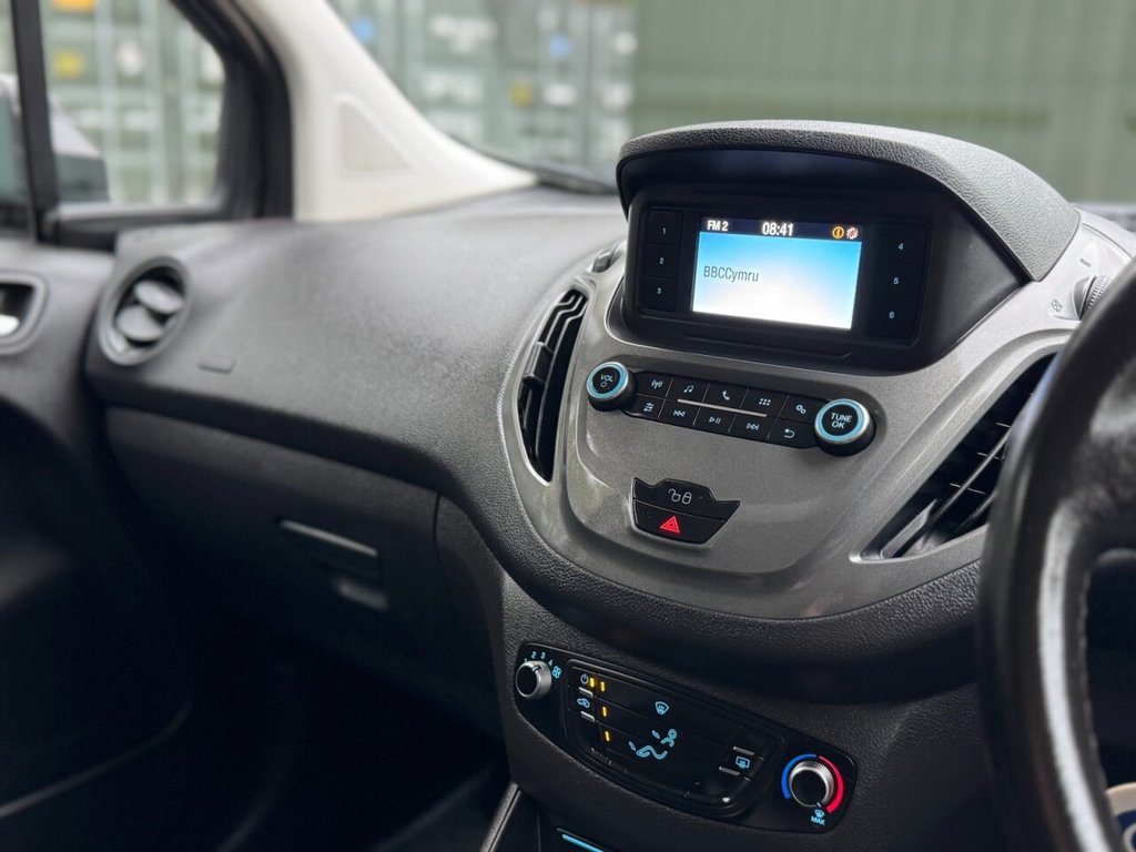 Used Ford Transit Courier 2021 for sale - 76203063: Photo 17