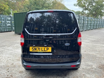 Used Ford Transit Courier 2021 for sale - 76203063: Photo