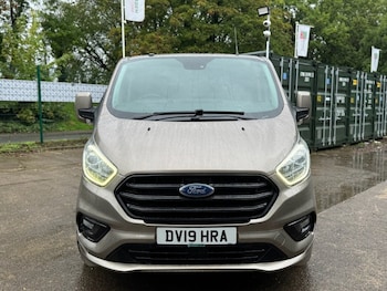 Used Ford Transit Custom 2019 for sale - 76163600: Photo