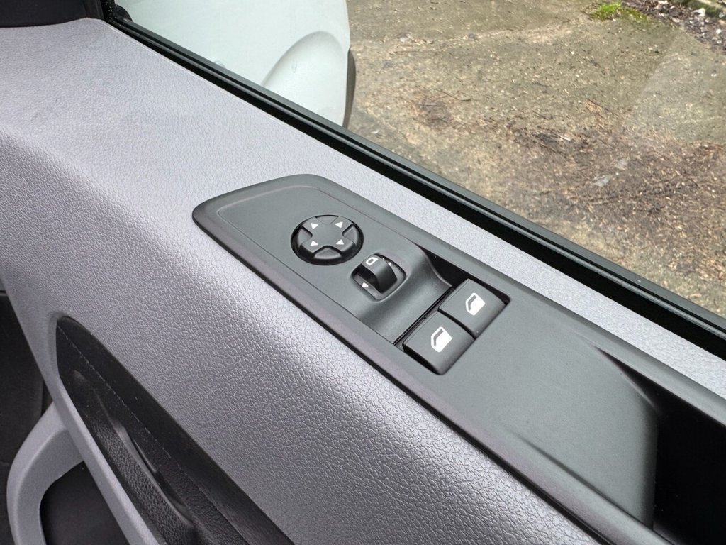 Used Peugeot Expert 2022 for sale - 77328421: Photo 15