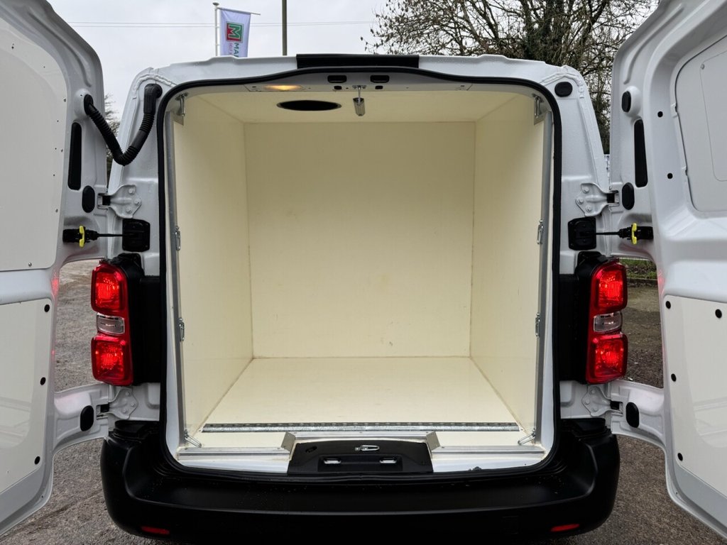 Used Peugeot Expert 2022 for sale - 77328421: Photo 8