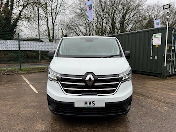 Renault Trafic feature image