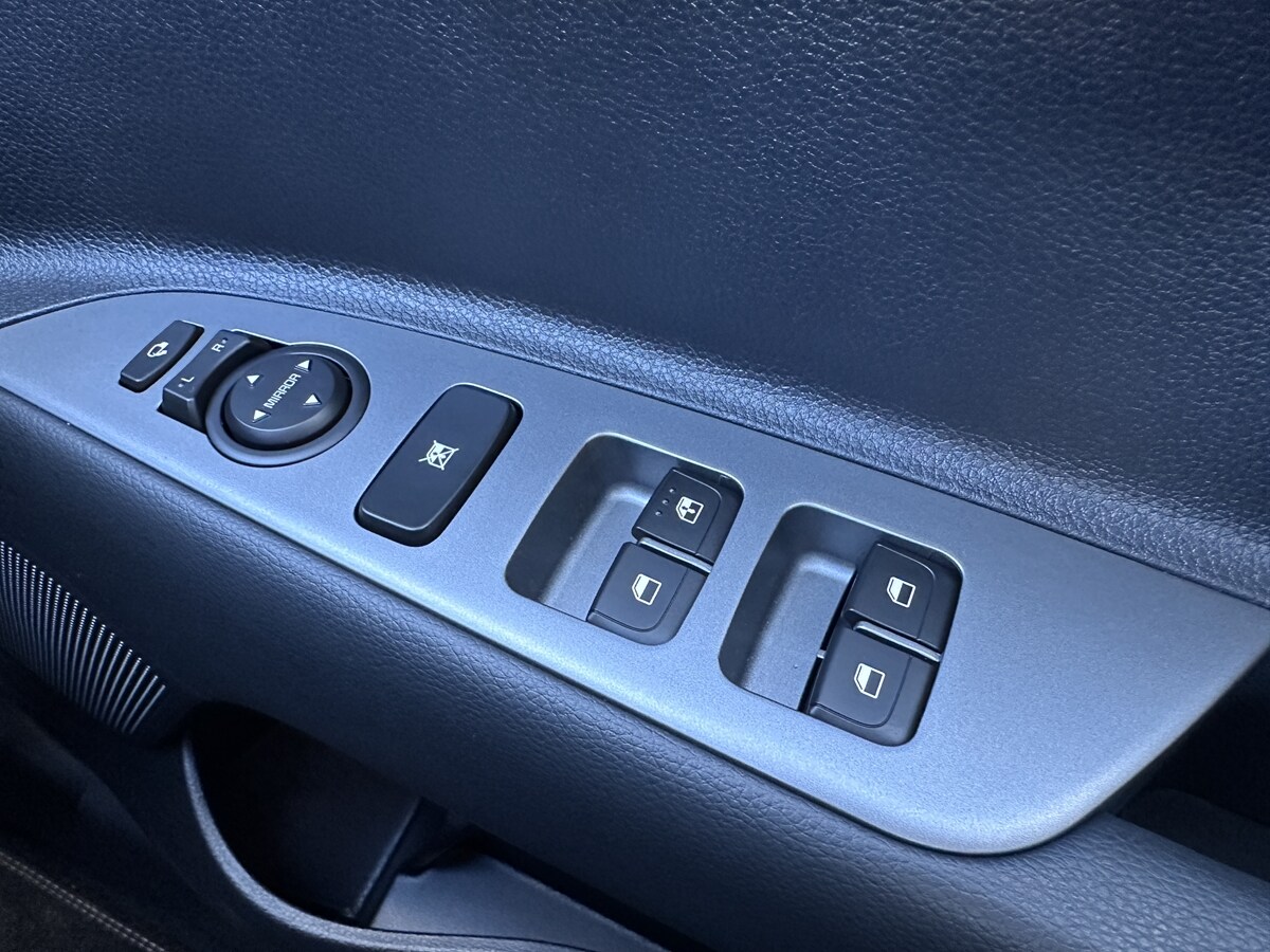 Used Kia Stonic 2025 for sale - 77884596: Photo 18