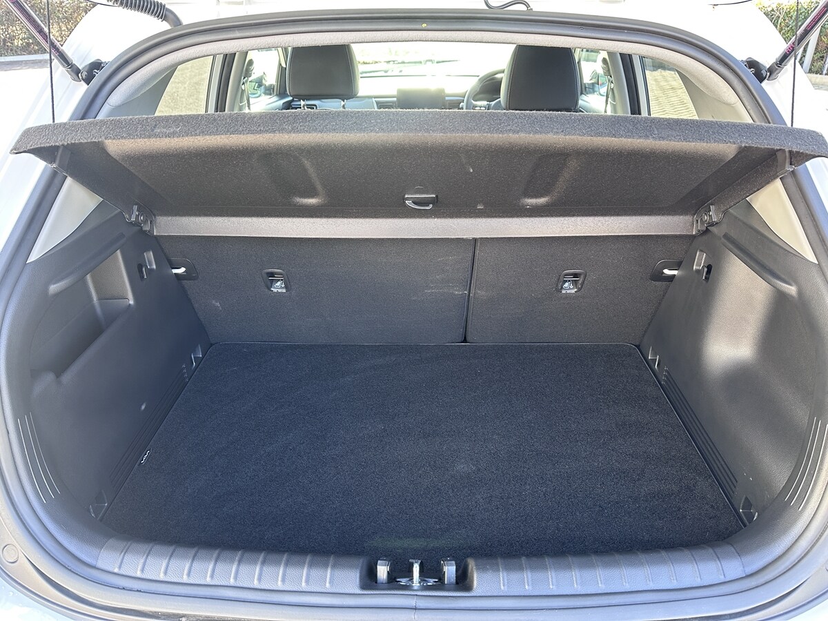 Used Kia Stonic 2025 for sale - 77884596: Photo 27