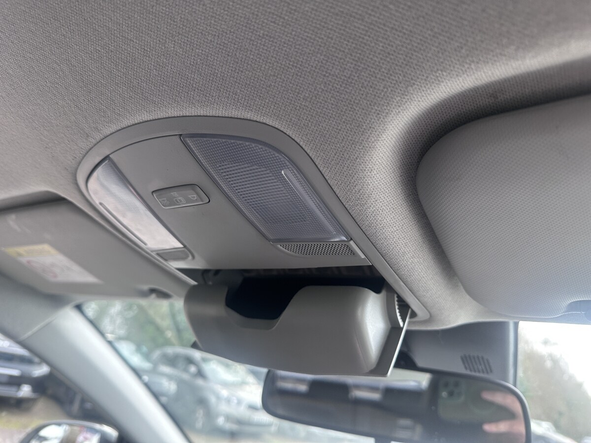 Used Kia Stonic 2024 for sale - 77884606: Photo 33