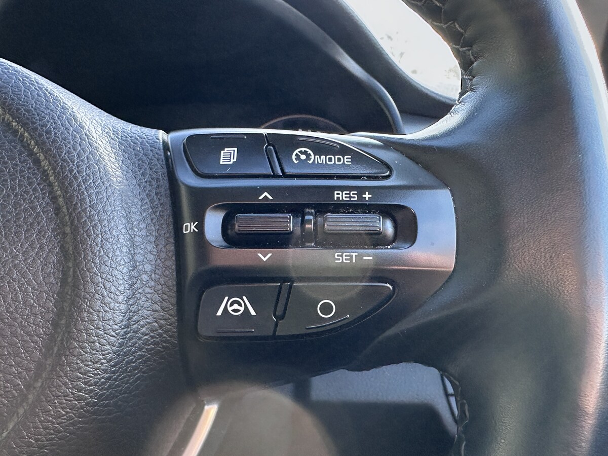 Used Kia Stonic 2023 for sale - 77884620: Photo 25