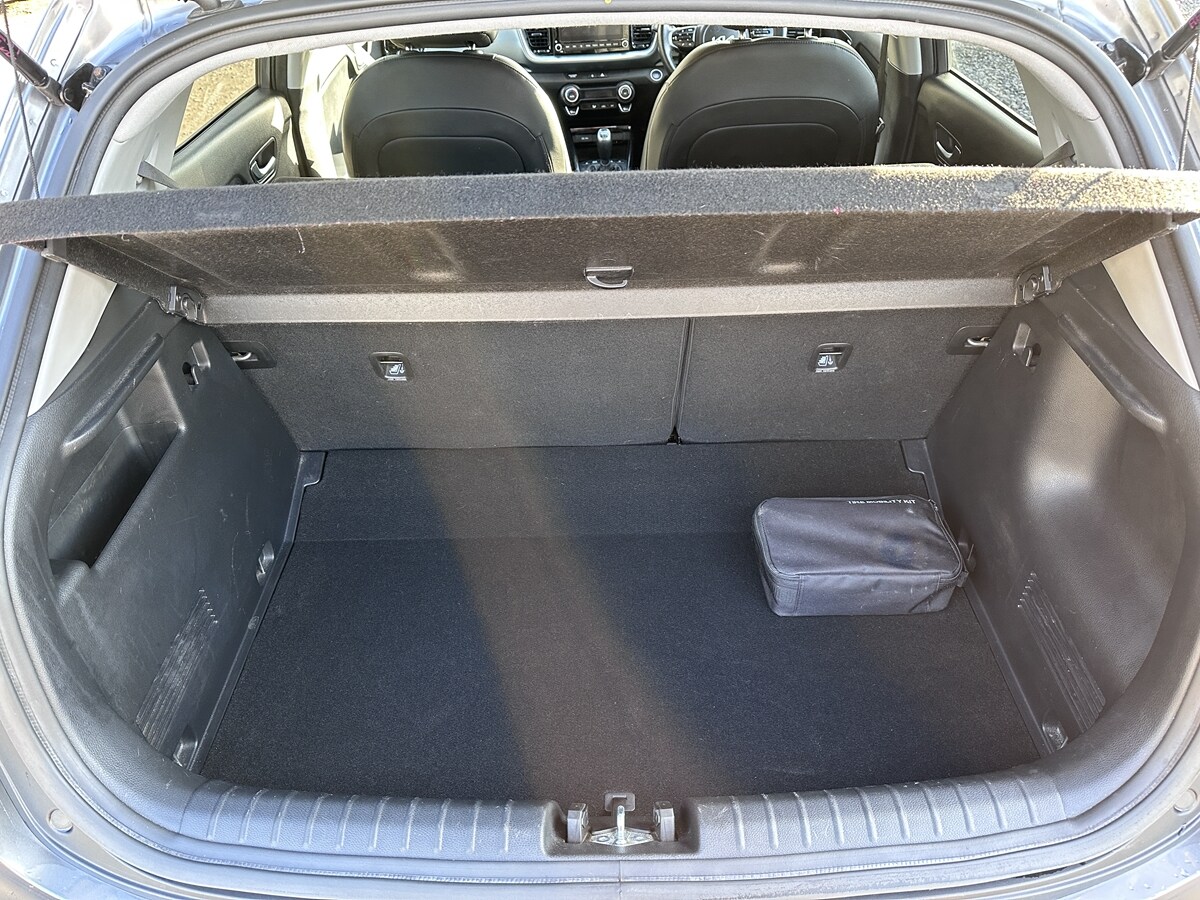 Used Kia Stonic 2023 for sale - 77884620: Photo 27