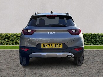 Used Kia Stonic 2023 for sale - 77884620: Photo