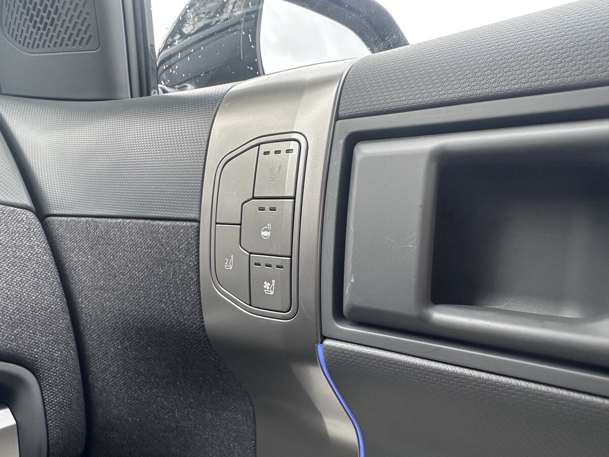 Used Kia EV3 2025 for sale - 77884622: Photo 32