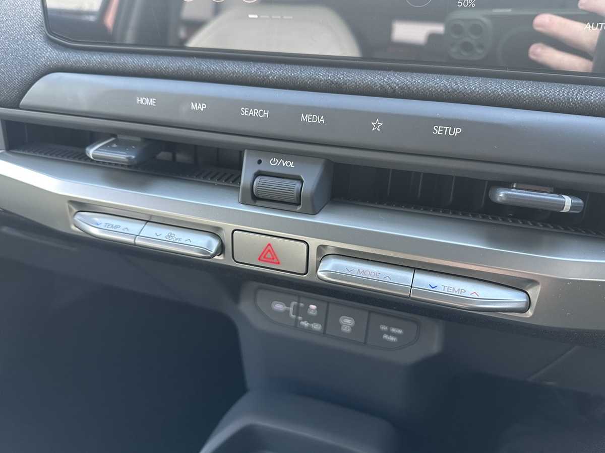 Used Kia EV3 2025 for sale - 78133500: Photo 15