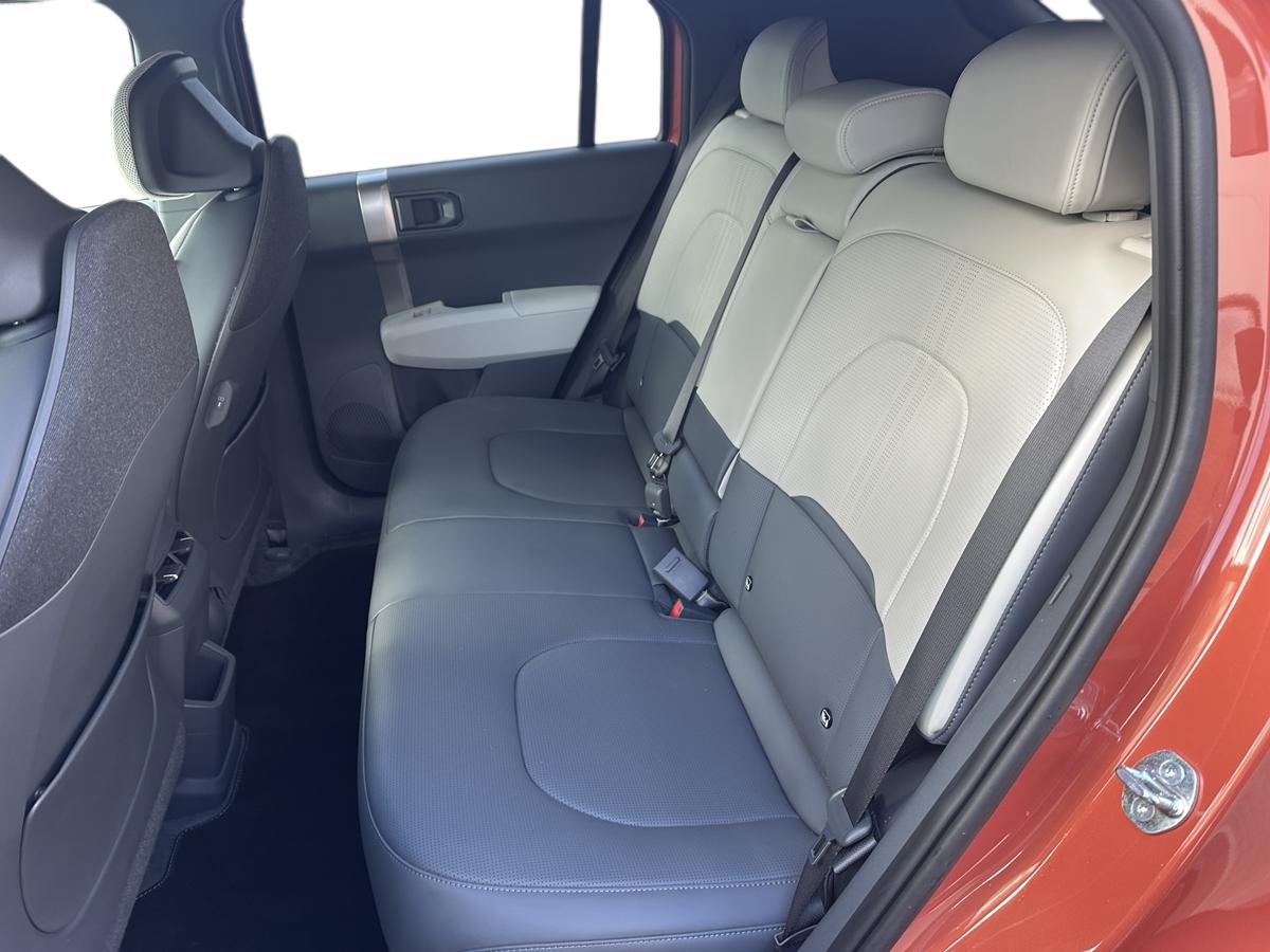 Used Kia EV3 2025 for sale - 78133500: Photo 23