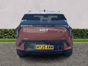 Used Kia EV3 2025 for sale - 78133500: Photo