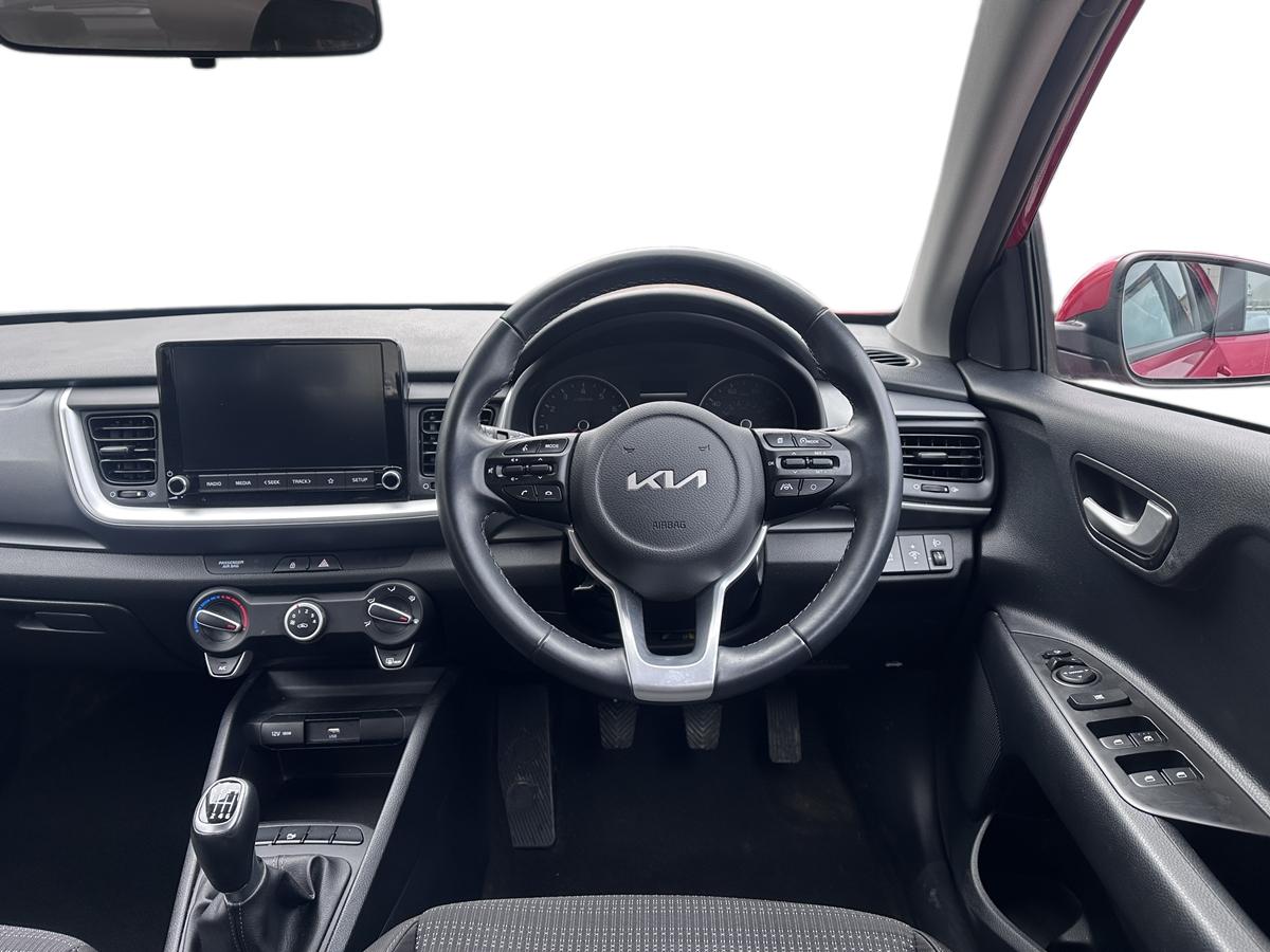 Used Kia Stonic 2023 for sale - 77884632: Photo 12