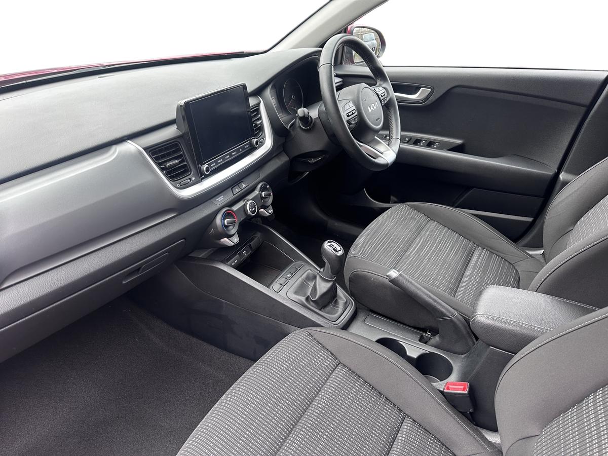 Used Kia Stonic 2023 for sale - 77884632: Photo 14