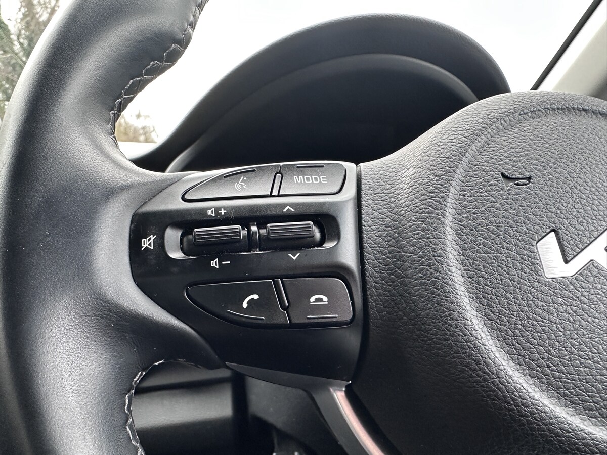 Used Kia Stonic 2023 for sale - 77884632: Photo 24