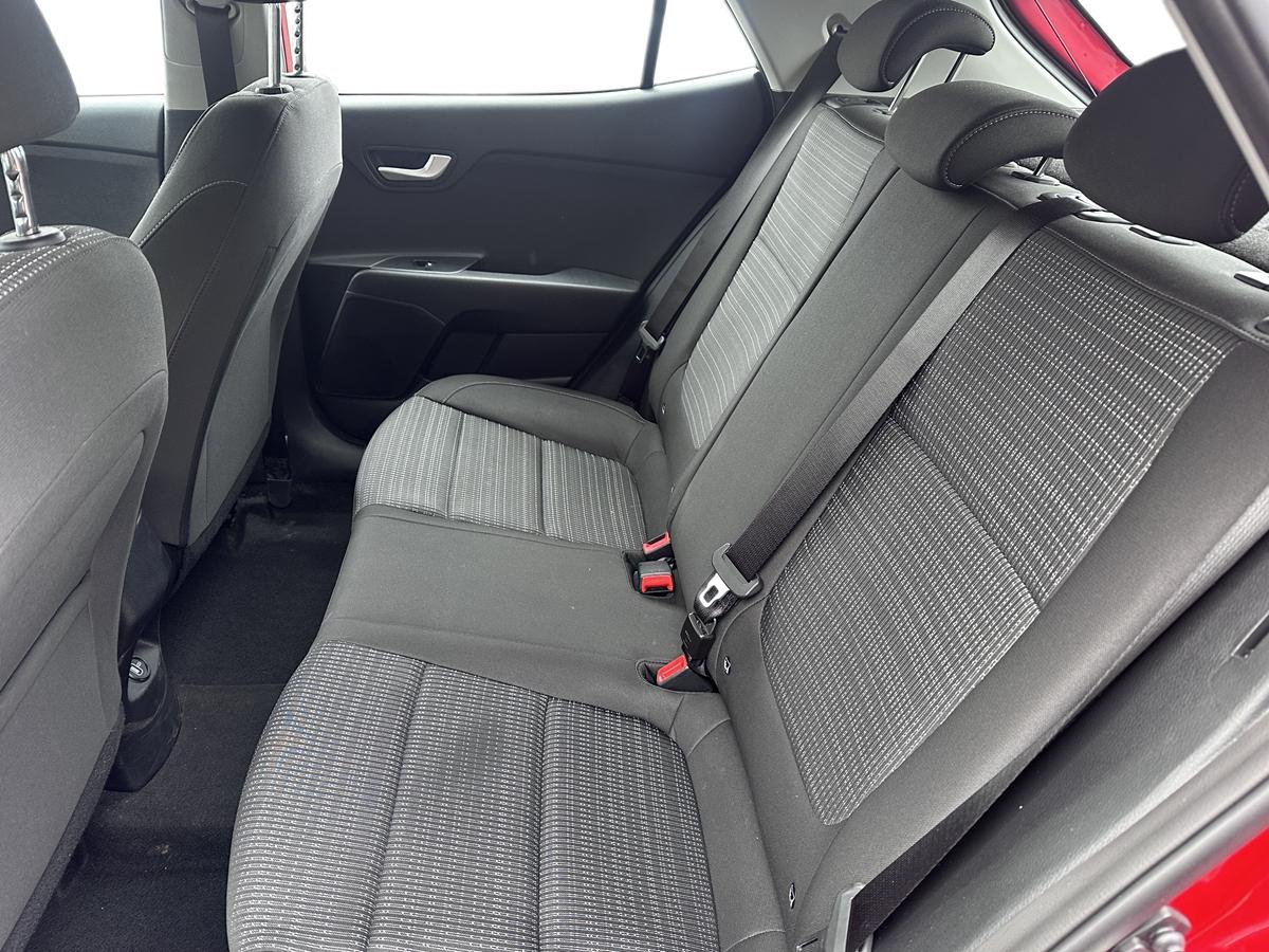 Used Kia Stonic 2023 for sale - 77884632: Photo 26