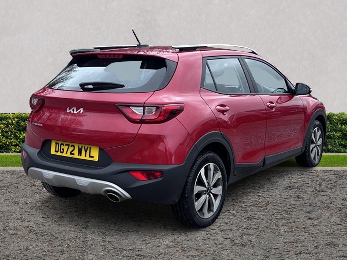 Used Kia Stonic 2023 for sale - 77884632: Photo 3