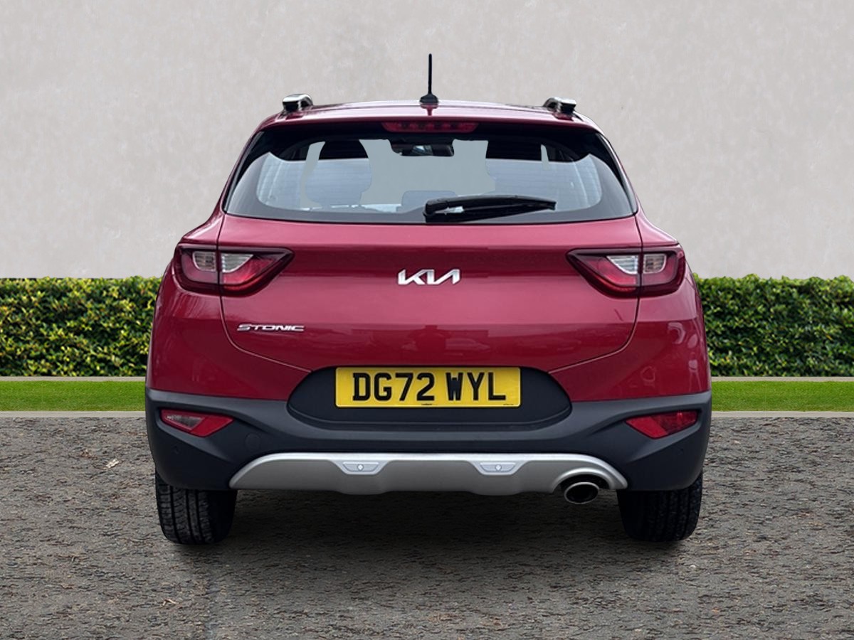 Used Kia Stonic 2023 for sale - 77884632: Photo 4