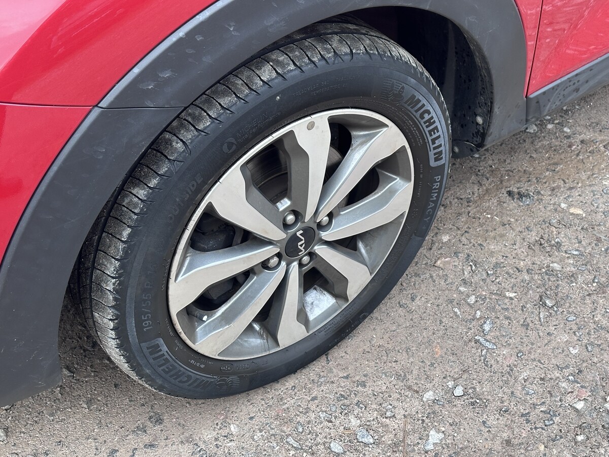 Used Kia Stonic 2023 for sale - 77884632: Photo 9