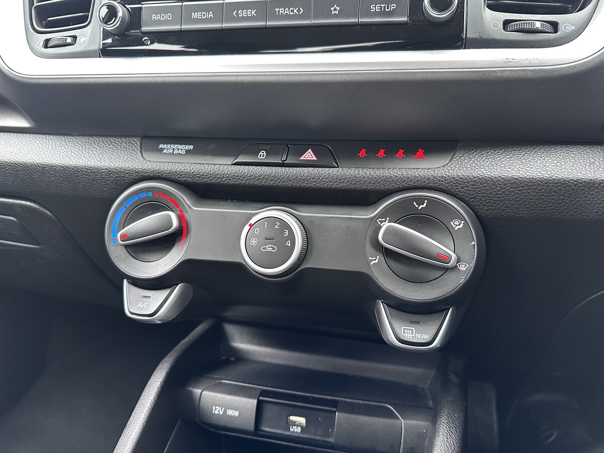 Used Kia Stonic 2021 for sale - 77884656: Photo 17