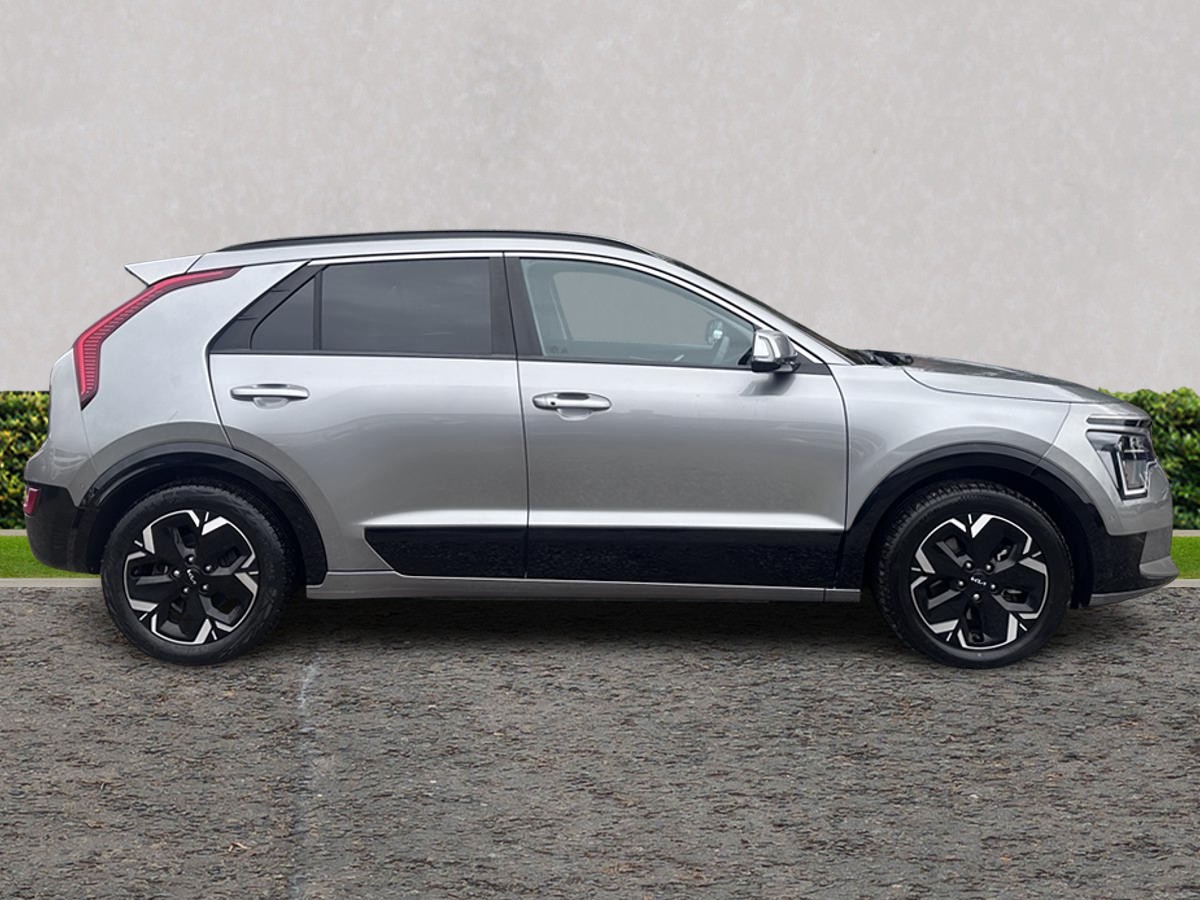 Used Kia Niro 2022 for sale - 77927350: Photo 2