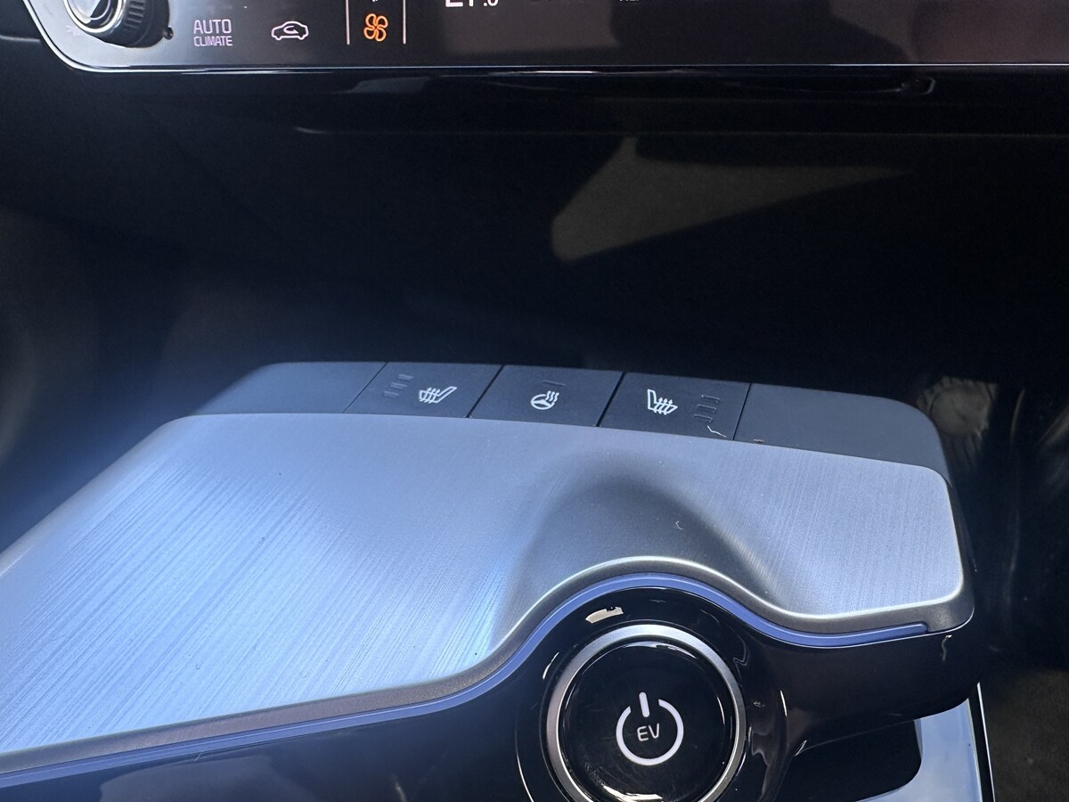 Used Kia EV6 2023 for sale - 77884599: Photo 31