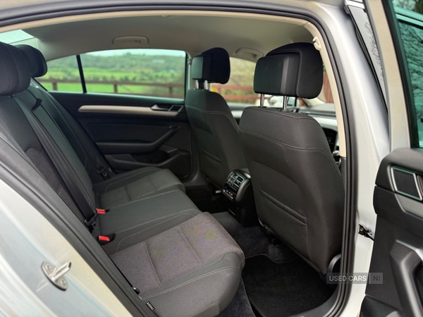 Used Volkswagen Passat 2018 for sale - 77388100: Photo 9