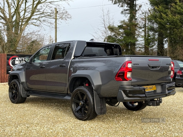 Used Toyota Hilux 2025 for sale - 77132183: Photo 4